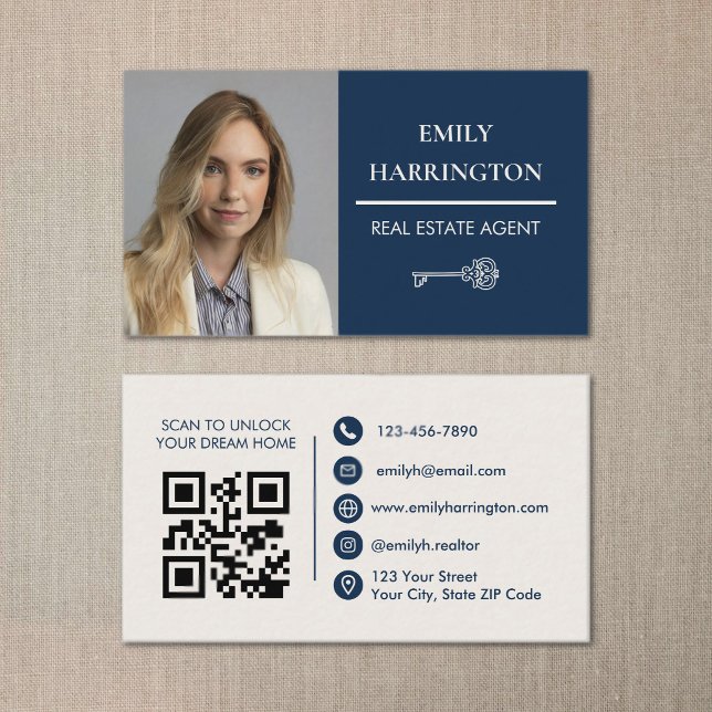 Classic Key QR Code Navy Real Estate Agent Visitenkarte (A flat lay picture of a real estate agent business card featuring its front and back.)