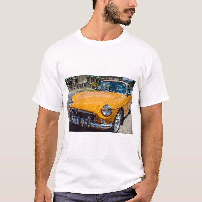 Classic MGB GT Roadster T-Shirt (Vorderseite)