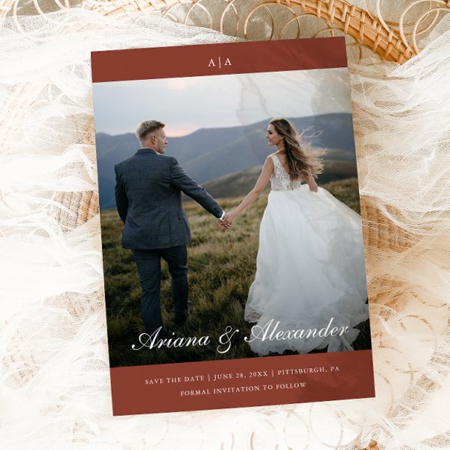 Classic Monogram Elegant Script Two Foto Wedding Save The Date (Von Creator hochgeladen)