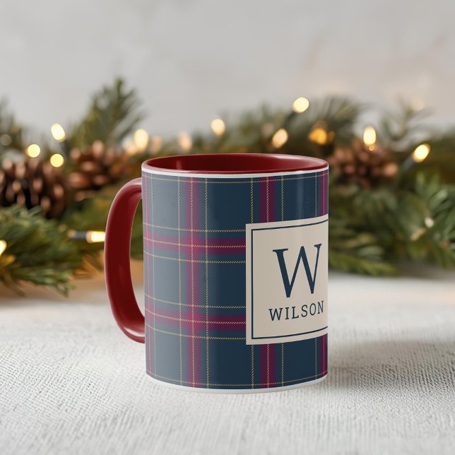 Classic Navy and Red Tartan Plaid Christmas Tasse (Von Creator hochgeladen)