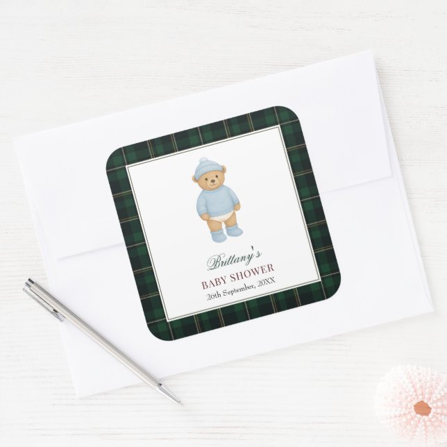 Classic Preppy Bear Designer Plaid Baby Shower Quadratischer Aufkleber (Umschlag)