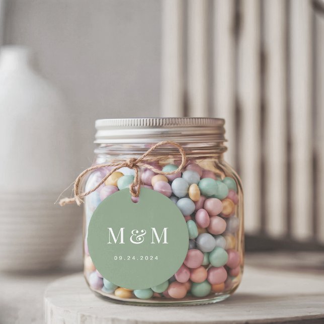Classic Sage Green Monogram Typography Wedding Geschenkanhänger (Von Creator hochgeladen)