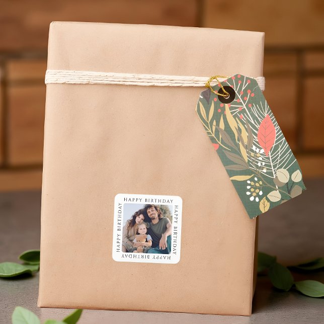 Classic Simple Happy Birthday Family Photo Quadratischer Aufkleber (Von Creator hochgeladen)