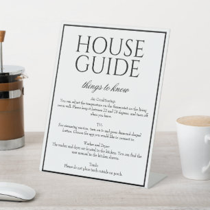 Classic Simple White House Guide Gästekonzept Sockelschild