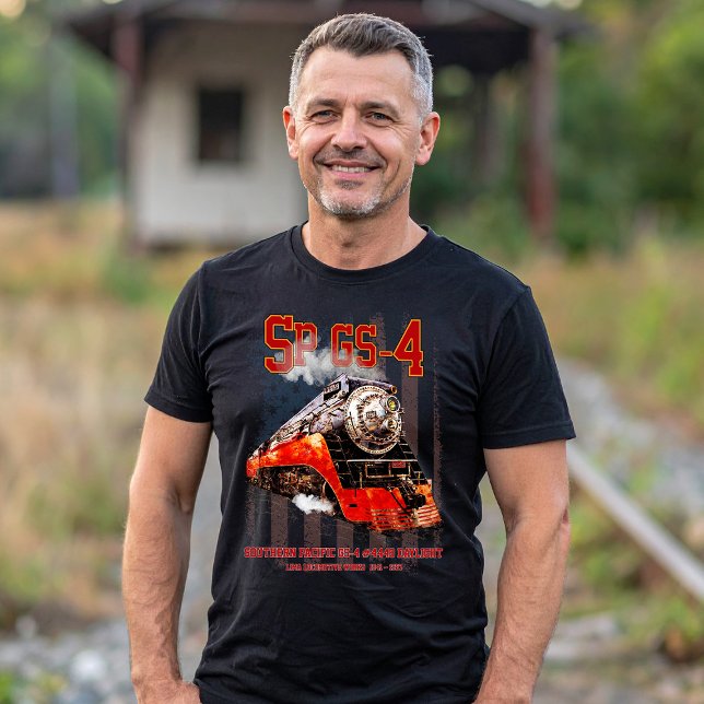 Classic Southern Pacific GS-4 Dampflokomotive T-Shirt (Southern Pacific GS-4 Daylight Steam Locomotive. Mens Basic T-Shirt)