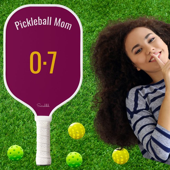 Classic Sporty Pickleball Mom Custom Name Number Pickleball Schläger (Von Creator hochgeladen)