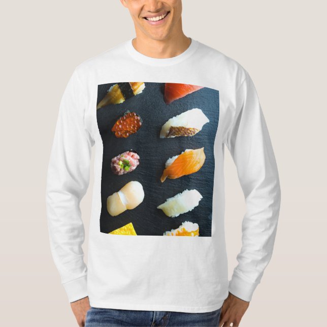 Classic Sushi Set – 10 classic pieces on a stone p T-Shirt (Vorderseite)