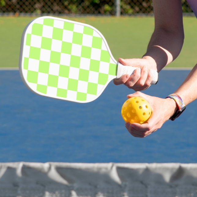 Classic visual lime checkerboard  pickleball schläger (InSitu)