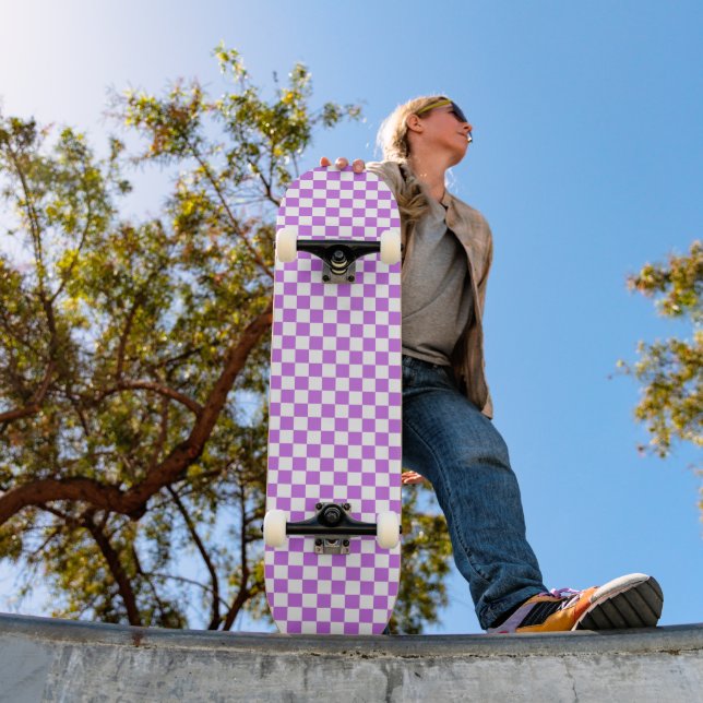 Classic visual magenta checkerboard  skateboard (Außenbereich 1)
