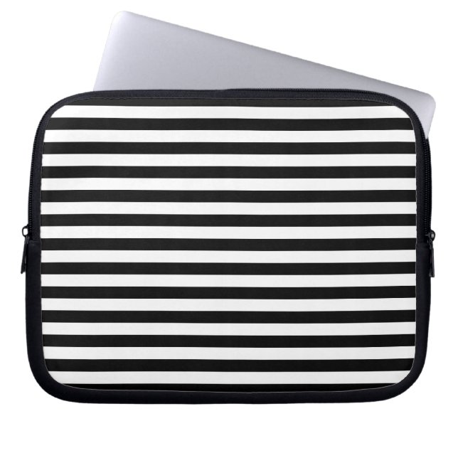 Classic White and Black Horizontal Stripe Pattern Laptopschutzhülle (Vorderseite)