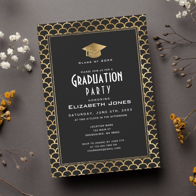 Classy Black and Gold Art Deco Graduation Party Einladung (Von Creator hochgeladen)