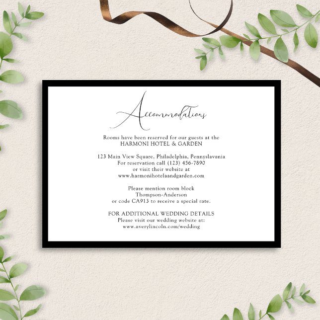 Classy Black & White Script Wedding Accommodations Begleitkarte (Von Creator hochgeladen)
