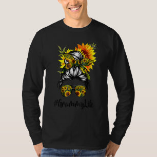 Classy Grammy Life Messy Hair Bun Sonnenblume Mutt T-Shirt