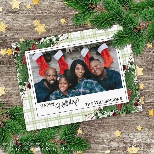 Classy Green Holly Red Berries Botanical Foliage Postkarte (Von Creator hochgeladen)