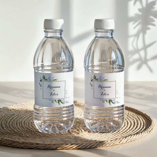 Classy Greenery Tropical Calligraphy Wedding Wasserflaschenetikett (Von Creator hochgeladen)