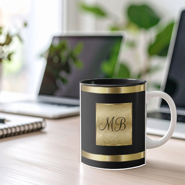 Classy Monogram Gold And Black Color Tasse (Von Creator hochgeladen)