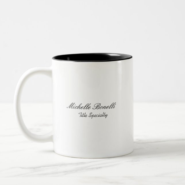 Classy Stylish Script Ihren Namen hinzufügen Zweifarbige Tasse (Links)
