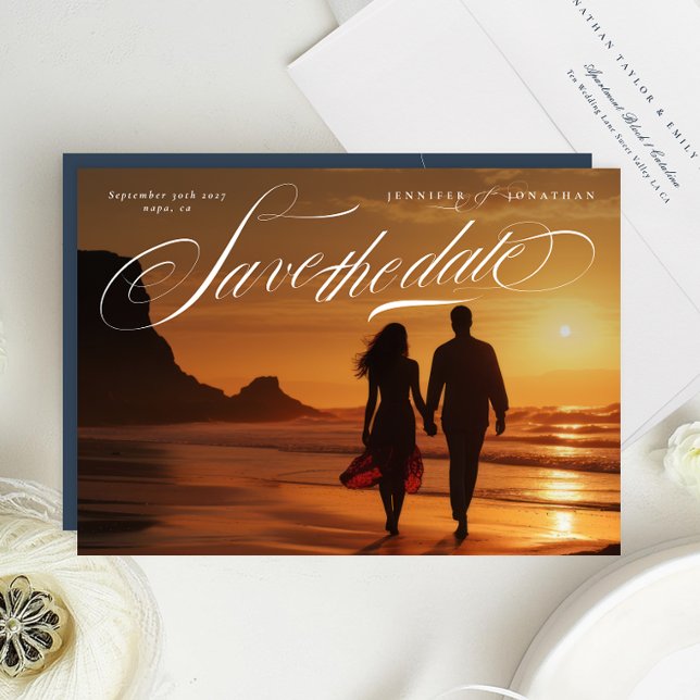 Classy White Script Foto Wedding Save The Date (Von Creator hochgeladen)