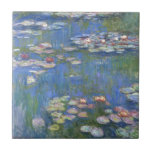 Claude Monet // Water Lilies Fliese<br><div class="desc">Water Lilies ist eine Reihe von etwa 250 Ölgemälden des französischen Impressionisten Claude Monet (1840-1926). Die Gemälde zeigen Monets Blumengarten in Giverny und standen im Mittelpunkt der künstlerischen Produktion Monets in den letzten dreißig Jahren seines Lebens.</div>