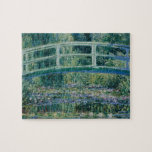 Claude Monets Water Lilies und Japanische Brücke Puzzle<br><div class="desc">1899. Claude Monet (14. November 1840 - 5. Dezember 1926) war Gründer des französischen impressionistischen Gemäldes und der konsequenteste und produktivste Praktizierer der Philosophie der Bewegung,  seine Wahrnehmungen vor der Natur zu äußern,  insbesondere was die Landschaftsmalerei im Freien (Pfleinluft) betrifft.</div>