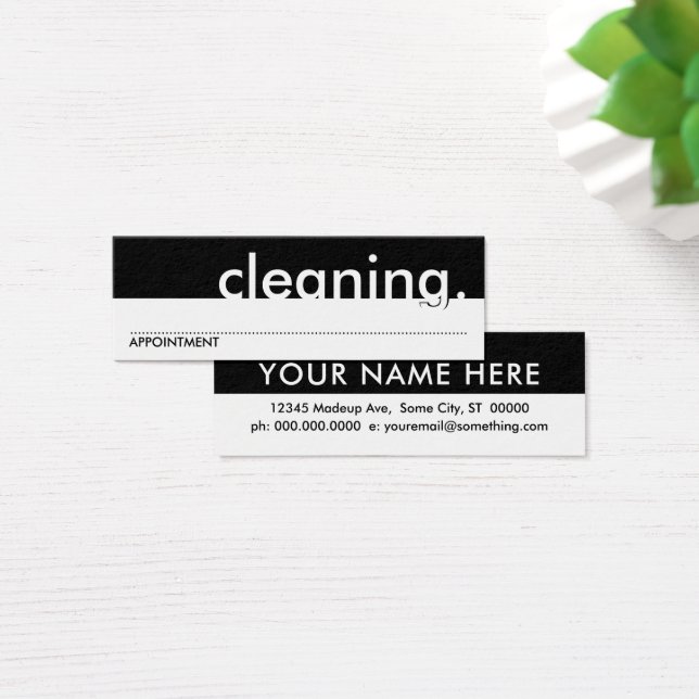 Cleaning. (Appoincard) (Schreibtisch)