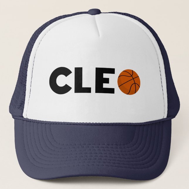 Cleo Basketball Truckerkappe (Vorderseite)