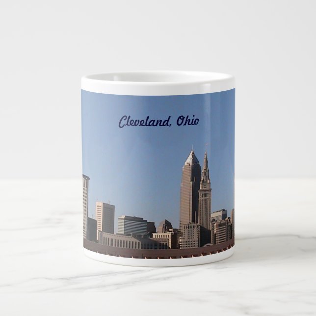 Cleveland, OH Blue Skyline Jumbo Specialty Tasse (Vorderseite)