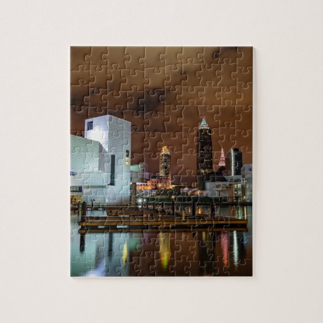 Cleveland-Skyline nachts Puzzle (Vertikal)