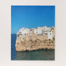 Cliffing in Polignano a Mare, Puglia, Italien