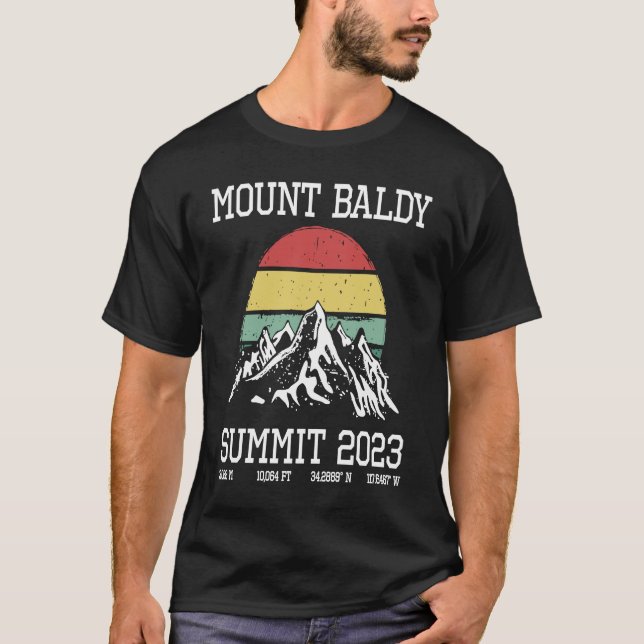 Climbed Mount Baldy Summit 2023 Sun California USA T-Shirt (Vorderseite)