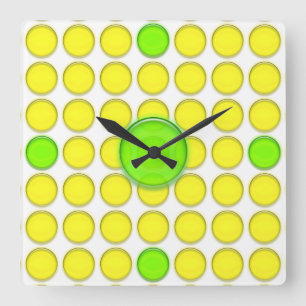 Clock - Yellow and Green dots Quadratische Wanduhr