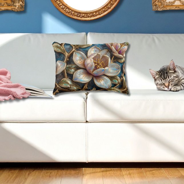 Cloisonné Magnolia Floral Blue Gold Quatrefoil  Dekokissen (Von Creator hochgeladen)