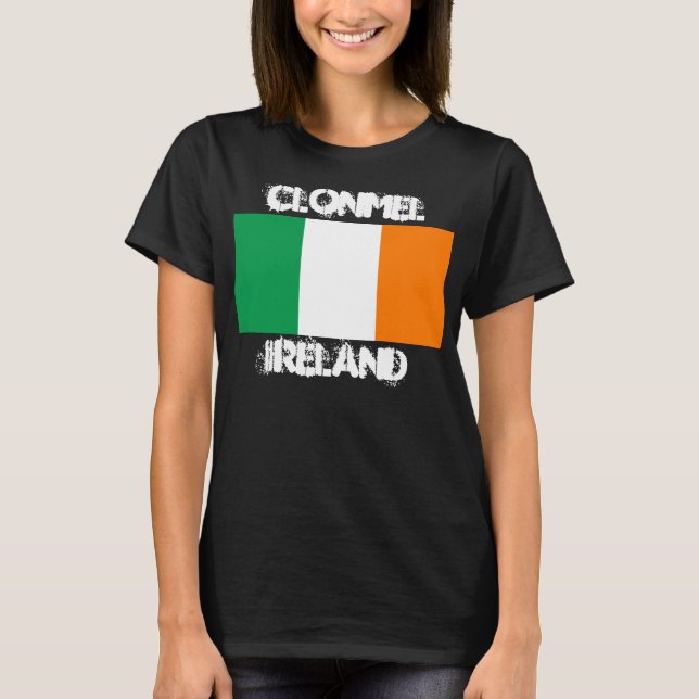 Clonmel, Irland mit irischer Flagge T-Shirt (Vorderseite)