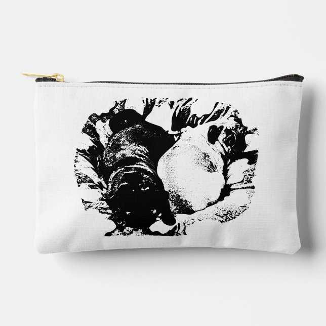 Cloud-Bed Pugs, Quiet Carry Zubehörtasche (Vorderseite)