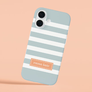 Cloud Blue und Peach Preppy Stripes Monogram iPhone 16 Hülle