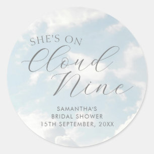 Cloud Nine Blau Bewölkter Himmel Moderne Bridal Sh Runder Aufkleber