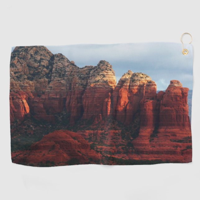 Cloudy Coffee Pot Rock in Sedona Arizona Golfhandtuch (Horizontal)