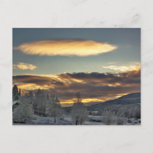 Cloudy Mothership Postkarte