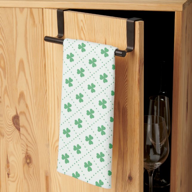 Clover Print Towel for Stylish Kitchen Decor Geschirrtuch (Drittel gefaltet)