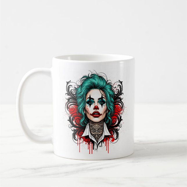 Clown-Königin mit cyanfarbenem Haar - Spooky Chic  Kaffeetasse (Links)