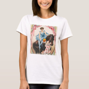 Clown überreicht einer Frau auf einem Pferd Blumen T-Shirt