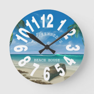 Coastal Beach House Family Name Large numbers Runde Wanduhr
