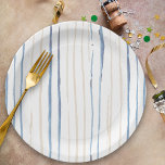 Coastal Blue and Sand Brushhub Strichen Pappteller<br><div class="desc">Einfache Pinselstriche in Aquarellfarben in den Farben Küstenblau und Sand. Feines Design mit künstlerischem Ambiente an der Küste - perfekt für Ihr Strandhaus,  Seeufer oder Wasserfront zum Beispiel.</div>