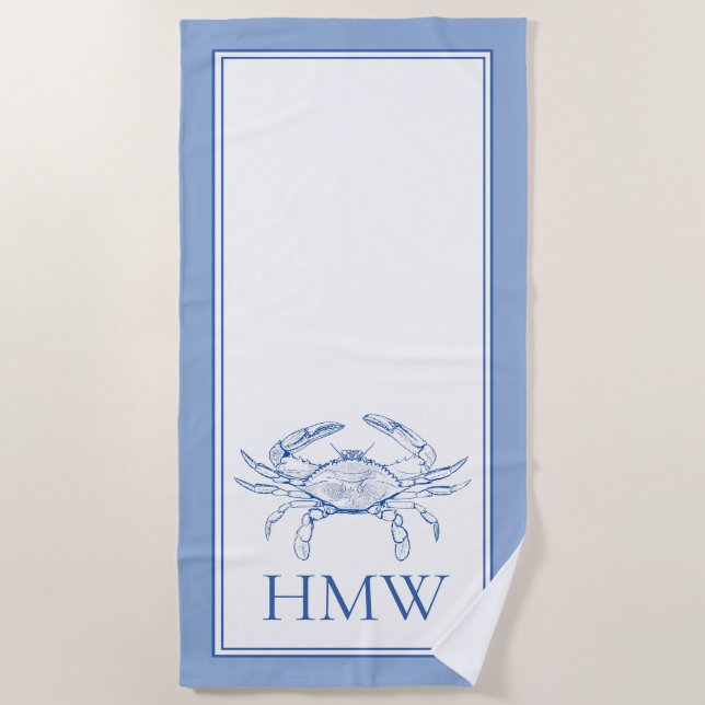 Coastal Blue and White Crab Monogram Strandtuch (Vorderseite)