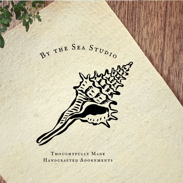 Coastal Boutique Logo Shell Illustration Gummistempel (Von Creator hochgeladen)