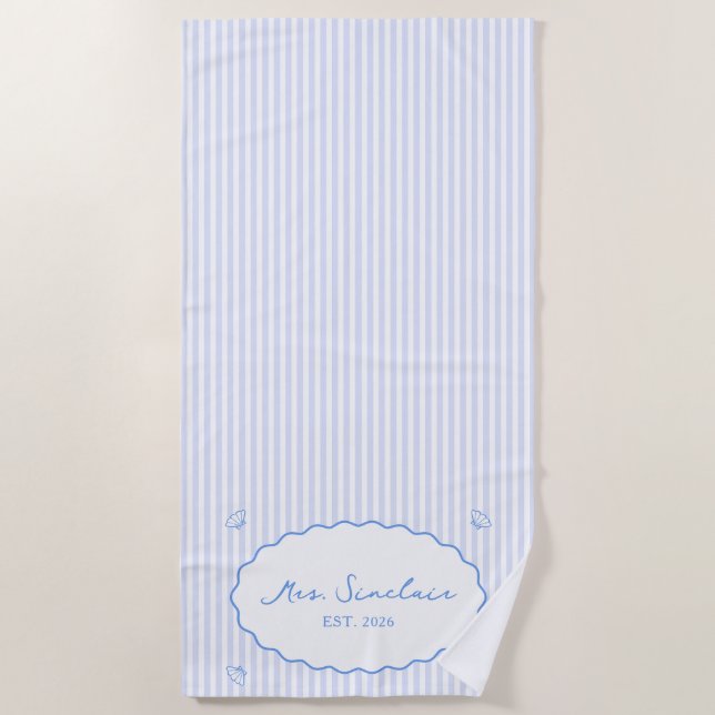 Coastal Chic Personalisiert Blue Honeymoon Mrs. Strandtuch (Vorderseite)