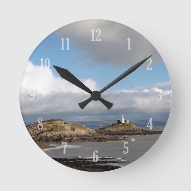 Coastal landscape and lighthouse runde wanduhr (Vorderseite)