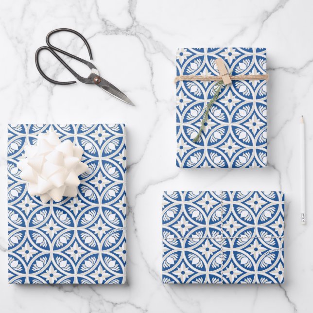 Coastal Lotus Tile Muster - The White Lotus Geschenkpapier Set (Vorderseite)