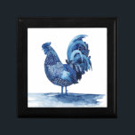 Cobalt Blue Farm Animes - Rooster Erinnerungskiste<br><div class="desc">Kobalttiere IV von Grace Popp. Ein Hahn in einer tiefen,  kobaltblauen Farbe mit verschiedenen Designs, </div>
