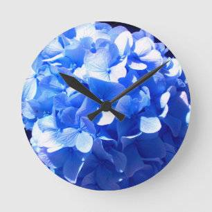 Cobalt Blue Hydrangea Runde Wanduhr